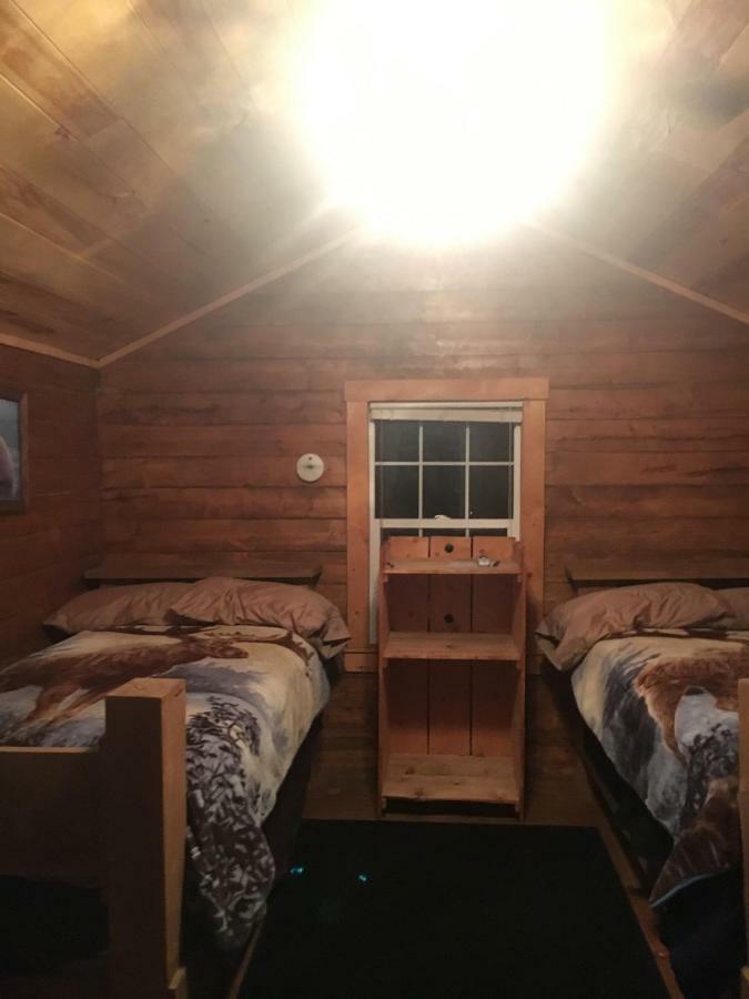 Alaska Log Cabins On The Pond Clear Creek Park 외부 사진