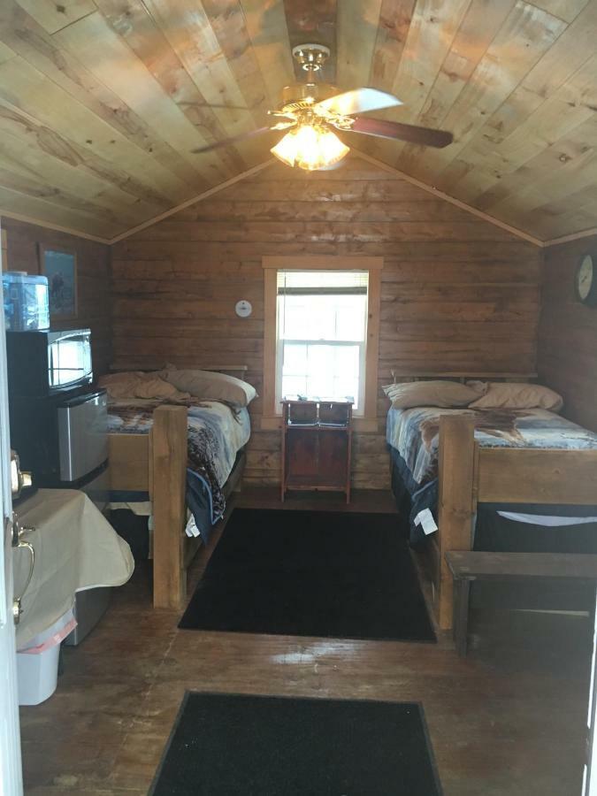 Alaska Log Cabins On The Pond Clear Creek Park 외부 사진