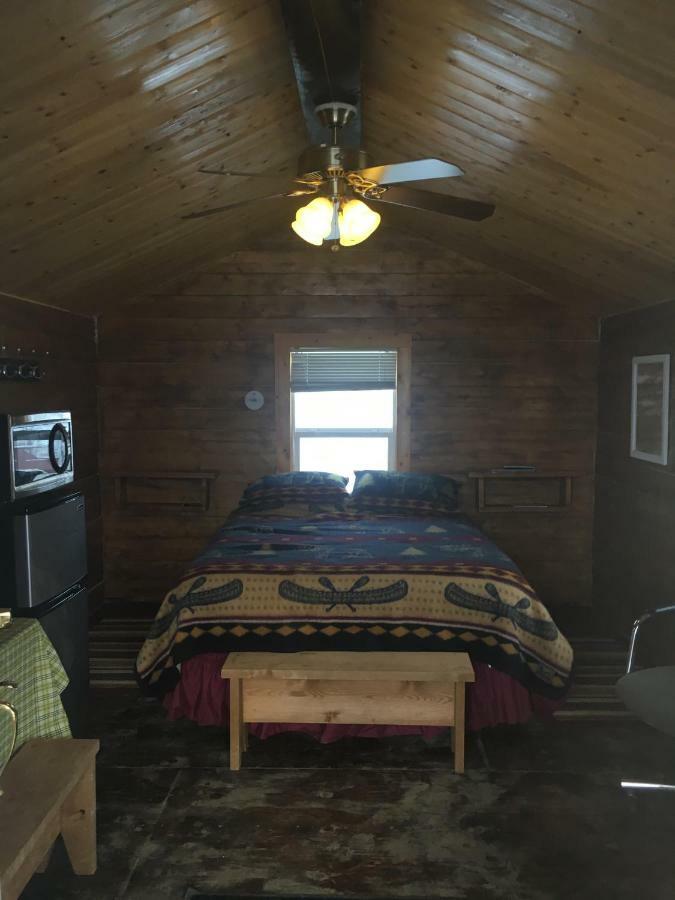 Alaska Log Cabins On The Pond Clear Creek Park 외부 사진